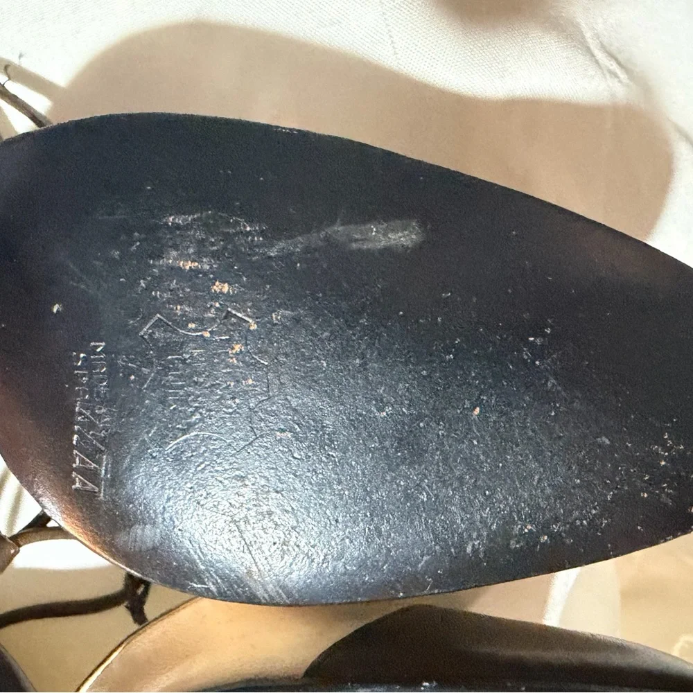 👠 Christian Dior Two-Tone Slingback Heels | Size 7.5 AA - Picture 11 of 13